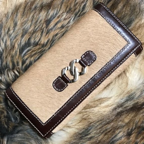 *Rare* Anne Klein Hair Calf Leather Antiqued Frame Push Latch Wallet - Picture 1 of 15
